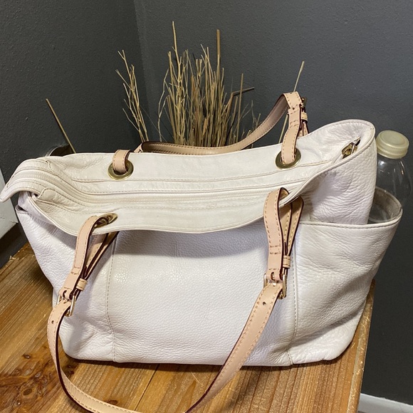 Michael Kors Handbags - Michael Kors